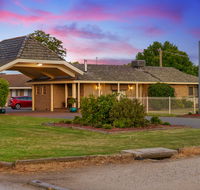 Stagecoach Motel - Hotels Melbourne