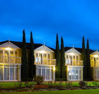 Best Western Colonial Village Motel - Hotels Melbourne
