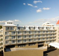 Deep Blue Hotel  Hot Springs - Hotels Melbourne