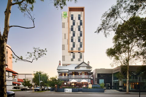Holiday Inn West Perth - Hotels Melbourne 1