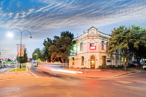 Prince Of Wales Motor Inn - Hotels Melbourne 0
