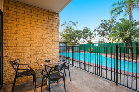 Kawana Waters Hotel By NightCap - Hotels Melbourne 1