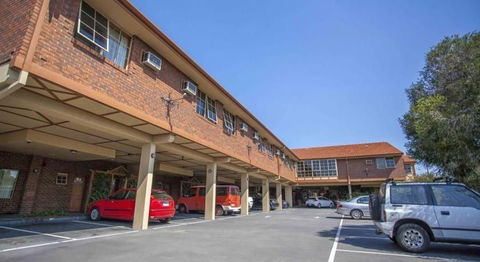 St Georges Motor Inn - Hotels Melbourne 2