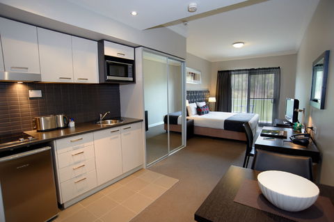 Quest Campbelltown Serviced Apartments - Hotels Melbourne 2