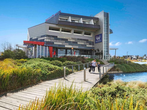 Mercure Melbourne Caroline Springs - Hotels Melbourne 1