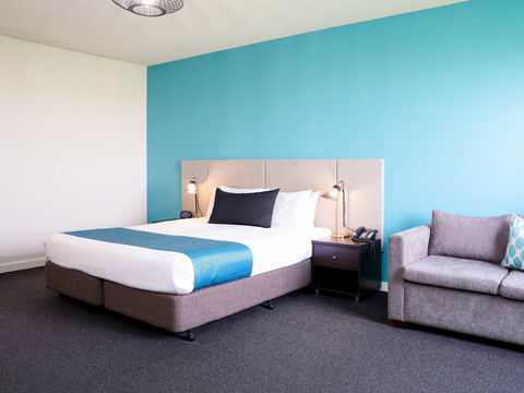 Mantra Melbourne Melton - Hotels Melbourne 2