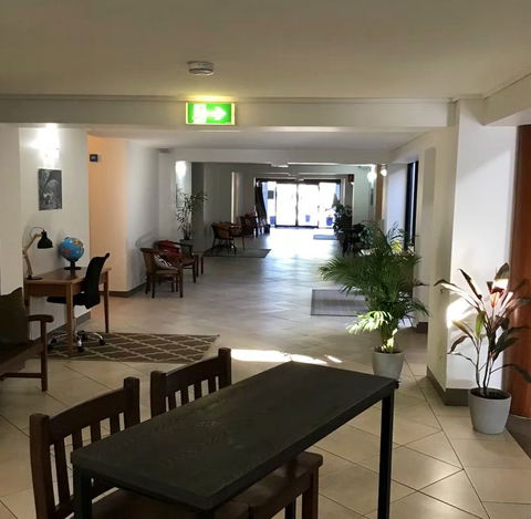 Ayr Traveller's Motel - Hotels Melbourne 2