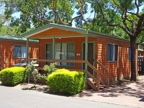 Adelaide Caravan Park - Hotels Melbourne 1