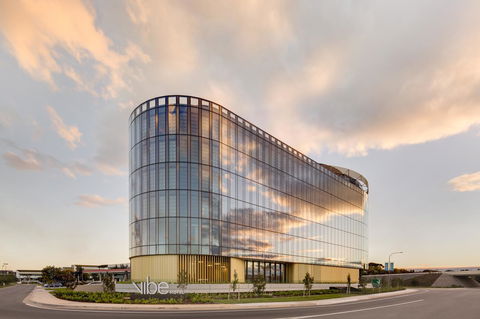 Vibe Hotel Canberra - Hotels Melbourne 0