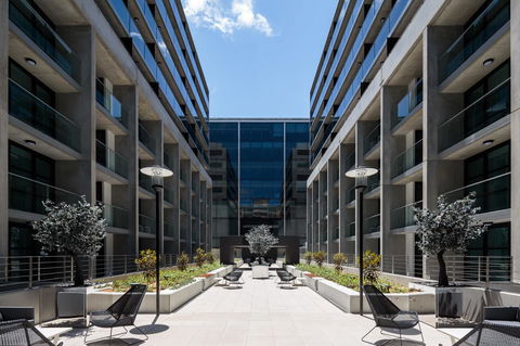 Avenue Hotel Canberra - Hotels Melbourne 7