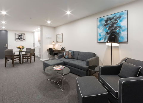 Avenue Hotel Canberra - Hotels Melbourne 2