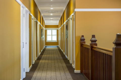 Hotel Kurrajong Canberra - Hotels Melbourne 16