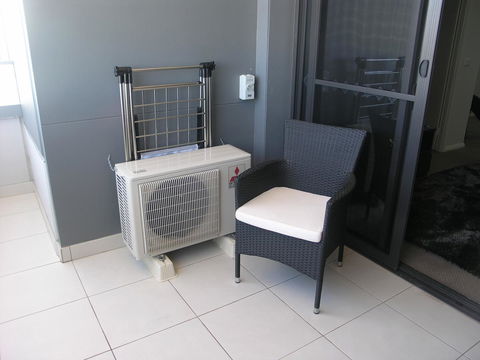 Kesh At Hudson Square - Hotels Melbourne 27