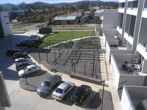 Kesh At Hudson Square - Hotels Melbourne 8