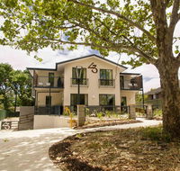 One of a Kind Apartments - Hotels Melbourne