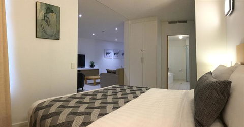 Wallaroo Marina Waterfront Luxe Apartment - Hotels Melbourne 12