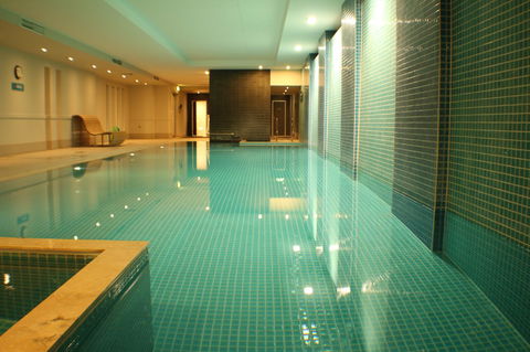 Beachside Luxury Apartments One & Two Bedroom In Beachfront Oaks Pier Building - Hotels Melbourne 39