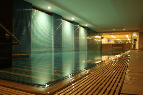 Beachside Luxury Apartments One & Two Bedroom In Beachfront Oaks Pier Building - Hotels Melbourne 35