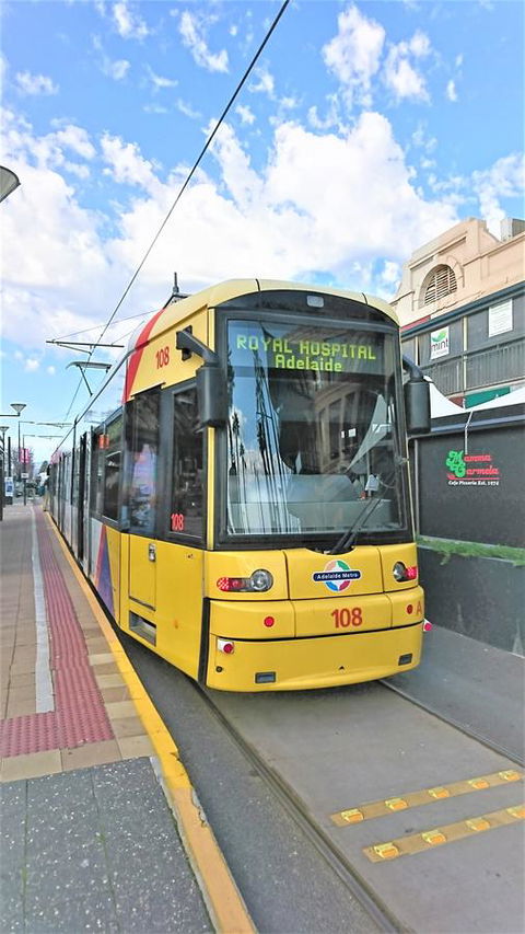 Hi 5 Glenelg Studio Apartment - Hotels Melbourne 19