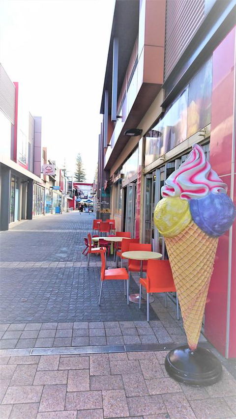 Hi 5 Glenelg Studio Apartment - Hotels Melbourne 28
