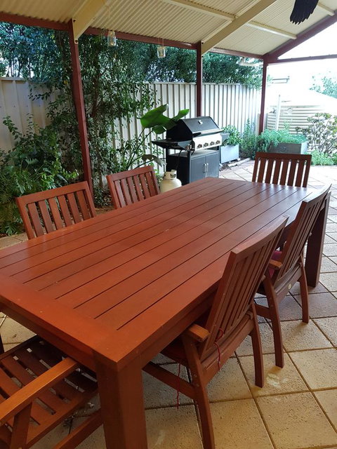 Frog Song At Willunga - Hotels Melbourne 12