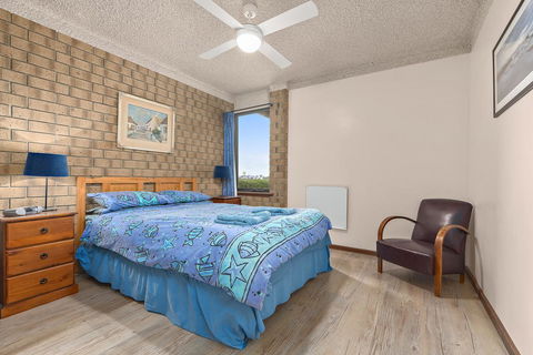 Sun & Surf Aldinga Beach Apartment - Hotels Melbourne 8