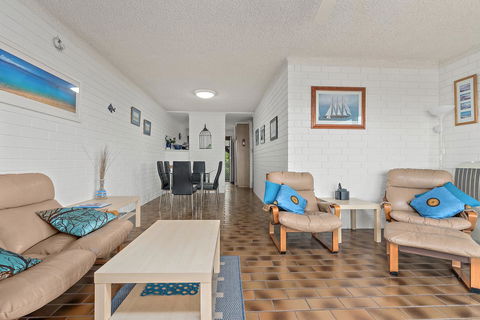 Sun & Surf Aldinga Beach Apartment - Hotels Melbourne 4