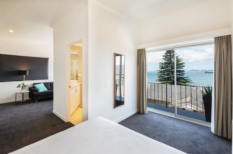 Bay 10 - Suites And Apartments - Hotels Melbourne 7