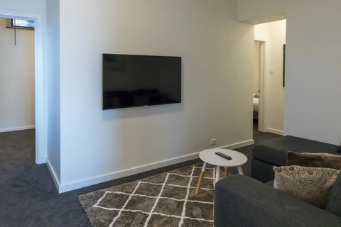 Bay 10 - Suites And Apartments - Hotels Melbourne 9
