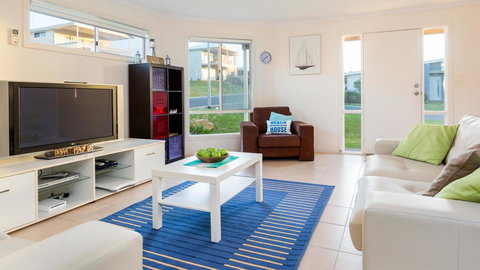 Rocks Beach House Victor Harbor - Hotels Melbourne 3
