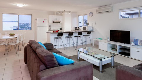 Rocks Beach House Victor Harbor - Hotels Melbourne 2