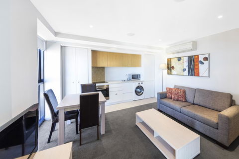 IStay Precinct Adelaide - Hotels Melbourne 13