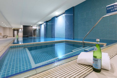 Oaks Glenelg Plaza Pier Suites - Hotels Melbourne 9