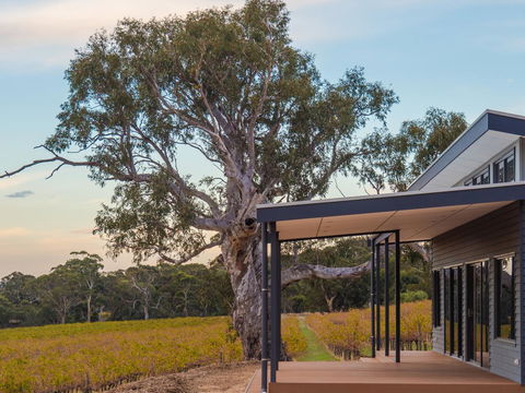 Shadow Creek McLaren Vale - Hotels Melbourne 19