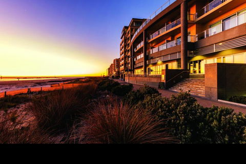 Glenelg Seaside Apartment - Hotels Melbourne 9