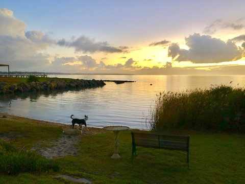 Hydeaway Bay - Own Private Bay + Kayaks - Hotels Melbourne 35