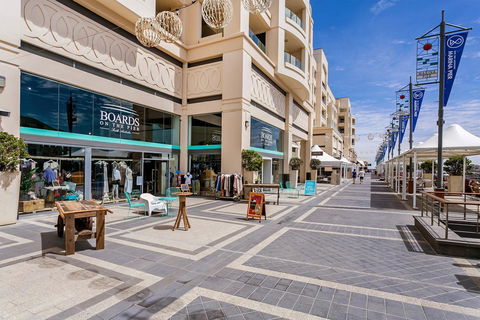 Heart Of Glenelg BnB - Hotels Melbourne 17