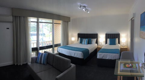 Ensenada Motor Inn And Suites - Hotels Melbourne 9