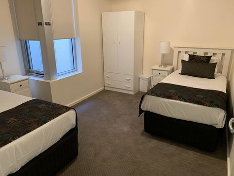 Ensenada Motor Inn And Suites - Hotels Melbourne 28