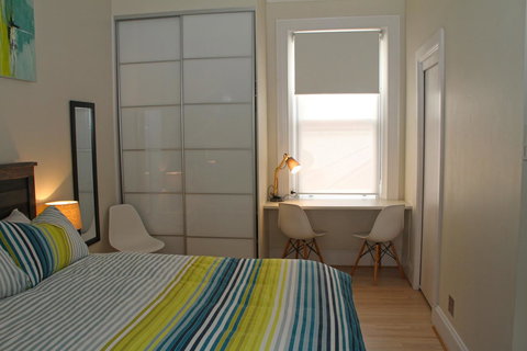 Smugglers Inn Studio Apartments - Hotels Melbourne 18