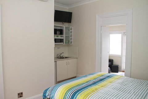 Smugglers Inn Studio Apartments - Hotels Melbourne 15