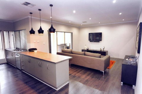 Casavino Luxury Villa - Hotels Melbourne 35