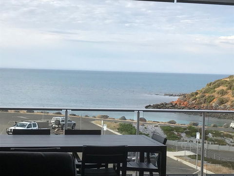 Penneshaw Oceanview Apartments - Hotels Melbourne 3