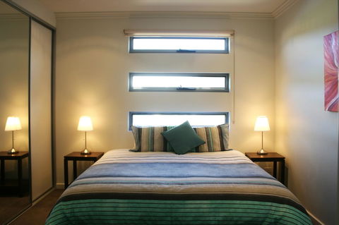 Penneshaw Oceanview Apartments - Hotels Melbourne 8