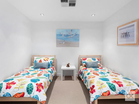 Breeze Beachfront Apartment - Hotels Melbourne 28