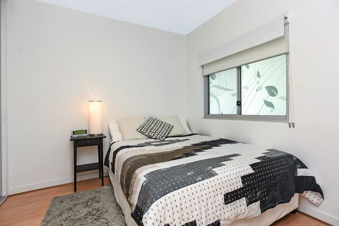 Breeze Beachfront Apartment - Hotels Melbourne 33