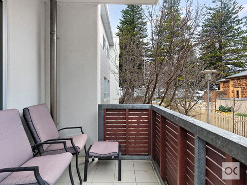 Breeze Beachfront Apartment - Hotels Melbourne 26