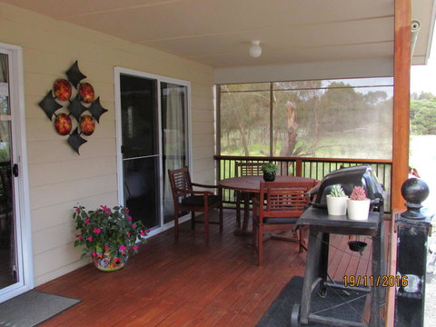 Lazy Days Cottage - Victor Harbor - Hotels Melbourne 27