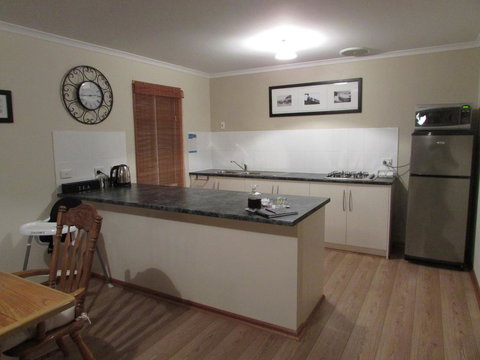 Lazy Days Cottage - Victor Harbor - Hotels Melbourne 14