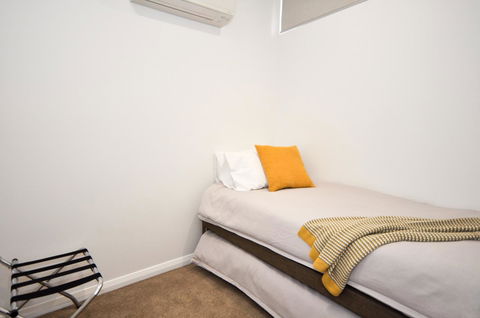 Loxton Courthouse Apartments - Hotels Melbourne 0